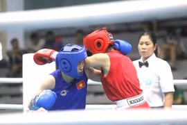 Lê Thị Nhi tranh tài ở Giải Vô địch Kickboxing châu Á