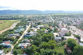 Trung tâm thị trấn Phú Túc (huyện Krông Pa). Ảnh: Lê Nam