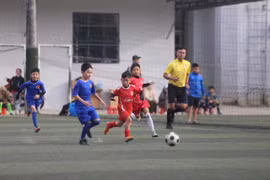 8 đội bóng tranh tài tại Giải Bóng đá U9 tranh Cúp Sao Việt.