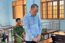 Nguyên Phó Vụ trưởng của Tổng cục Biển và Hải đảo Việt Nam hầu tòa vì lừa đảo 