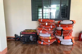 Nhiều trang thiết bị được chuẩn bị cho công tác ứng cứu trước cơn bão số 13