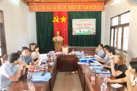 Hội đồng đánh giá, phân hạng sản phẩm OCOP huyện Krông Pa tổ chức đánh giá các sản phẩm tham gia OCOP năm 2025. Ảnh: Lê Nam