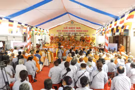 Phó Chủ tịch Hội đồng Trị sự Trung ương Giáo hội Phật giáo Việt Nam dự lễ đặt đá xây dựng Chùa tại Gia Lai 