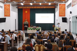 Mang Yang khen thưởng 17 tập thể và cá nhân có thành tích xuất sắc trong hoạt động của HĐND huyện nhiệm kỳ 2021-2026 