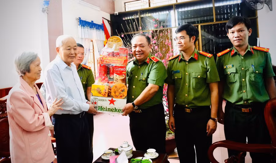 glo-tham-tet-3.jpg