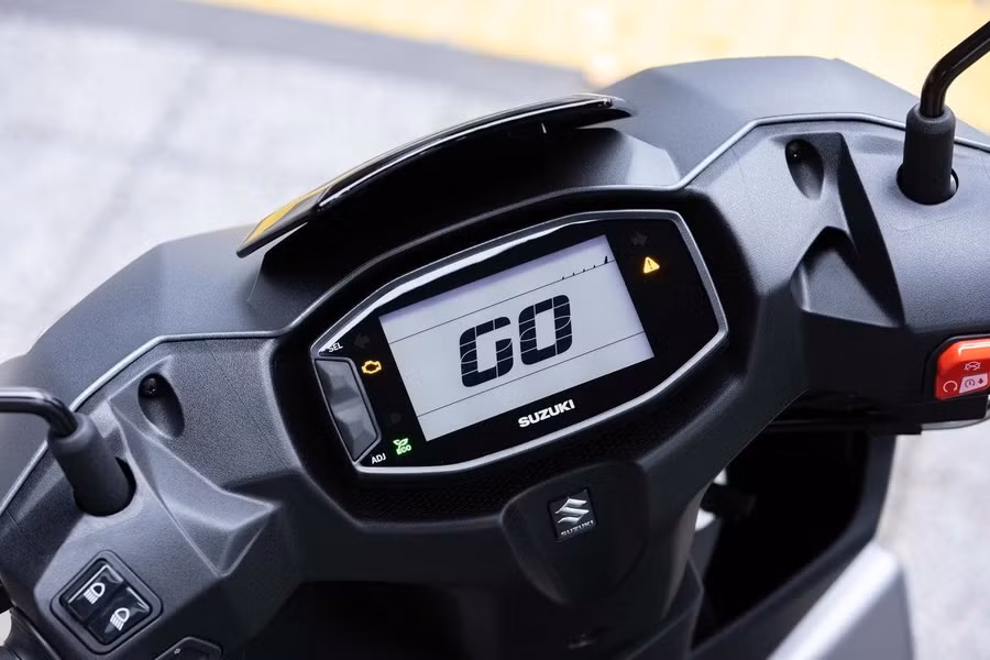 glo-suzuki-1.jpg