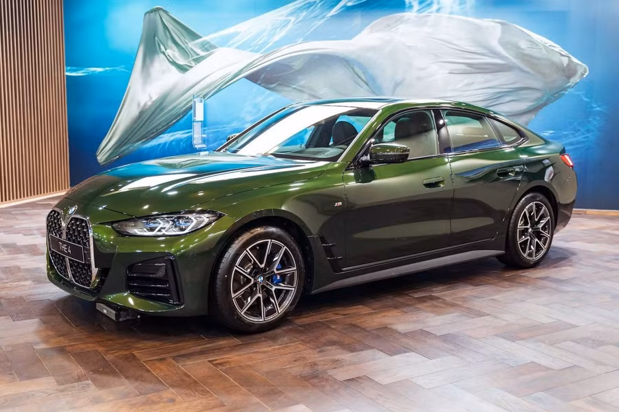 glo-coupe-the-thao-430i-2.jpg