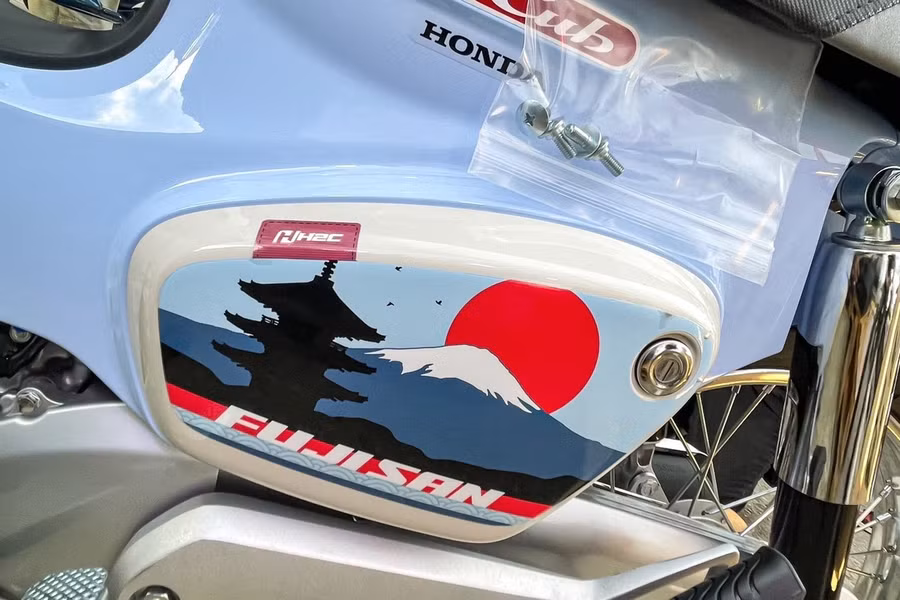 glo-honda-super-cub-fujisan-9.jpg