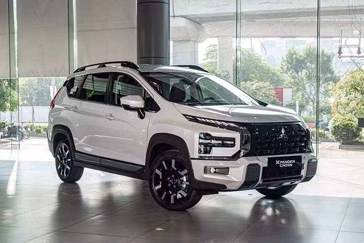 glo-mitsubishi-xpander-2.jpg