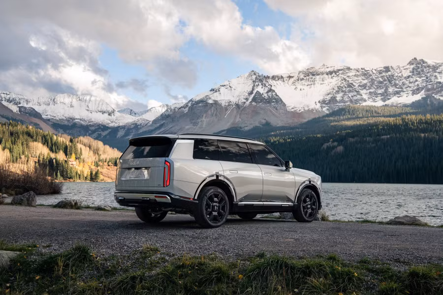 glo-kia-telluride-2027-4.jpg