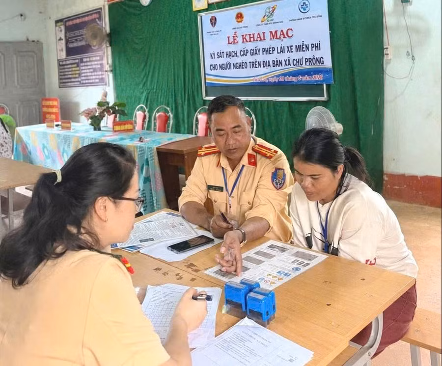 glo-giay-phep-lai-xe-1.jpg