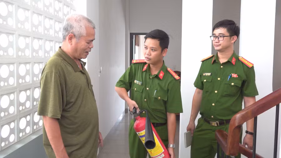 glo-chay-no-mua-nong-3.jpg