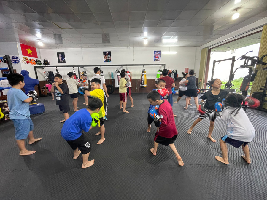 Boxing môn thể thao phù hợp với nhiều lứa tuổi. Ảnh: Bích Ngọc