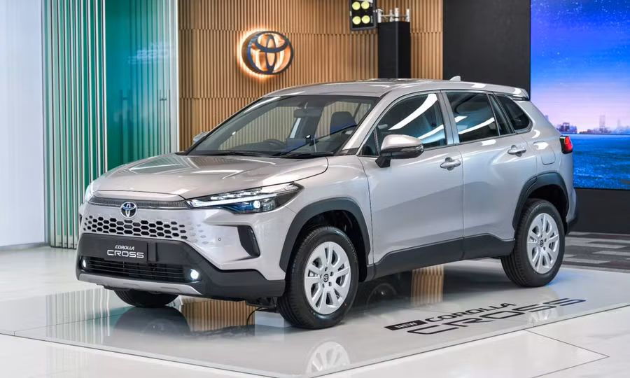 Toyota Corolla Cross 2024 thay đổi thiết kế, tăng trang bị. Ảnh: ST