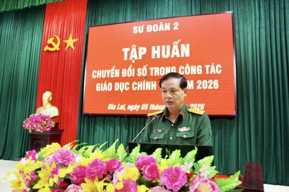 Sư đoàn 2 tổ chức tập huấn chuyển đổi số trong công tác giáo dục chính trị năm 2026 cho cán bộ chính trị các cơ quan, đơn vị trực thuộc.