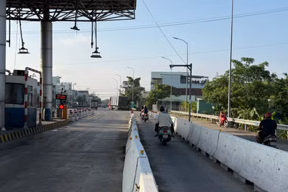 Công an tỉnh Gia Lai đang điều tra vụ 2 nhóm thanh thiếu niên rượt đuổi trên quốc lộ 1 khiến học sinh lớp 9 tử vong.