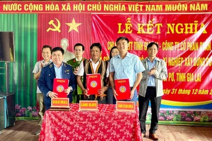 Tăng cường tình đoàn kết giữa địa phương, đơn vị, doanh nghiệp kết nghĩa.