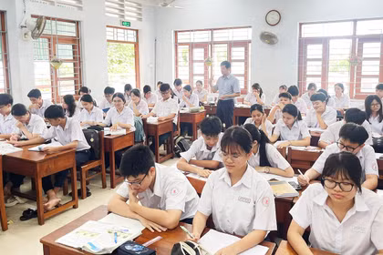 Chỉ tiêu lớp 10 tăng, áp lực tuyển sinh vẫn lớn
