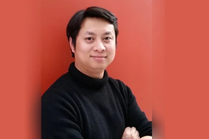 Lãnh đạo Bộ Ngoại giao chúc mừng PGS Nguyễn Thành Vinh được vinh danh nhà nghiên cứu có ảnh hưởng nhất Australia trong lĩnh vực hóa hữu cơ