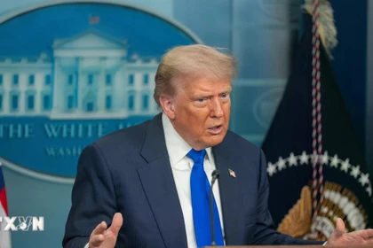 Tổng thống Mỹ tuyên bố không dự hội nghị thượng đỉnh khẩn cấp G7