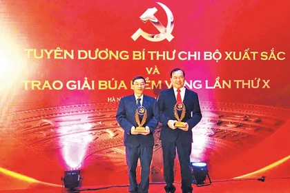 Người bí thư “làm trước” để dân tin ở thôn Ia Lâm