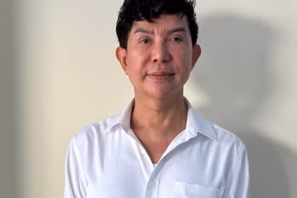 Công an TP.HCM bắt ca sĩ Long Nhật và Sơn Ngọc Minh liên quan đến ma túy