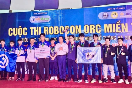 Học sinh Trường Tiểu học, THCS và THPT Sao Việt giành giải nhất Robocon ORC khu vực miền Trung.