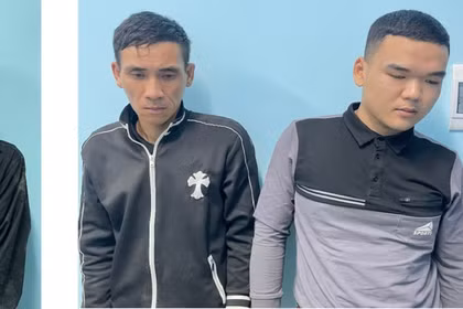 Khởi tố nhóm đối tượng đánh cắp thiết bị công trình ven sông Hà Thanh.