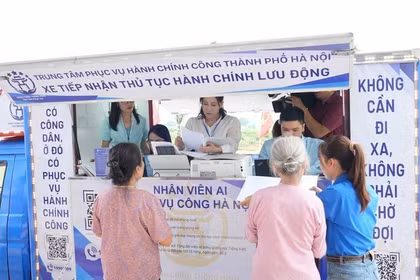 Phó Thủ tướng: Không để tái diễn vụ việc “yêu cầu cụ bà 97 tuổi đến phường làm thủ tục”.