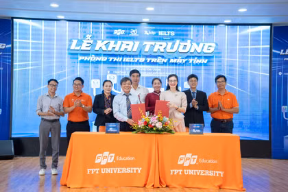 Trường Đại học FPT cơ sở Quy Nhơn khai trương phòng thi IELTS trên máy tính