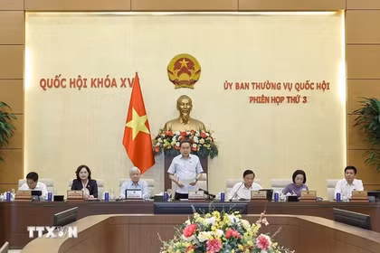 Khai mạc Phiên họp thứ 3 của Ủy ban Thường vụ Quốc hội