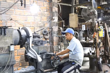 Bệ phóng cho sản phẩm công nghiệp nông thôn