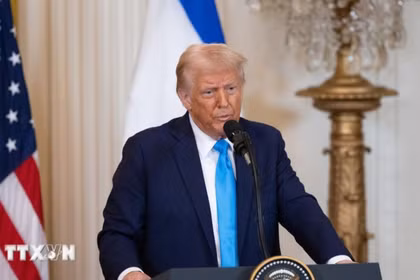 Tổng thống Mỹ Donald Trump tìm hướng kết thúc chiến tranh Ukraine