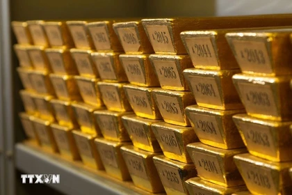 Chỉ trong một năm, giá vàng đã 50 lần lập đỉnh