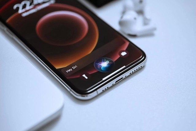 Apple bác bỏ cáo buộc nghe lén người dùng qua trợ lý Siri, ẢNH: CHỤP MÀN HÌNH TECHSPOT Apple bác bỏ cáo buộc nghe lén người dùng qua trợ lý Siri, ẢNH: CHỤP MÀN HÌNH TECHSPOT