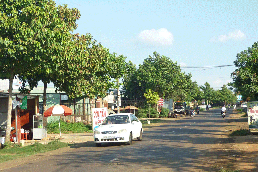 Xã Trà Đa đã được công nhân xã đạt chuẩn nông thôn mới. Ảnh: T.N Xã Trà Đa đã được công nhân xã đạt chuẩn nông thôn mới. Ảnh: T.N