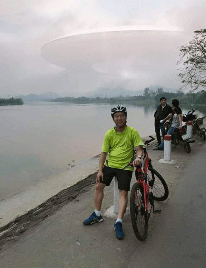 Đám mây giống như hình đĩa bay trên bầu trời gần chùa Thiên Mụ (Huế). Ảnh nhân vật cung cấp.