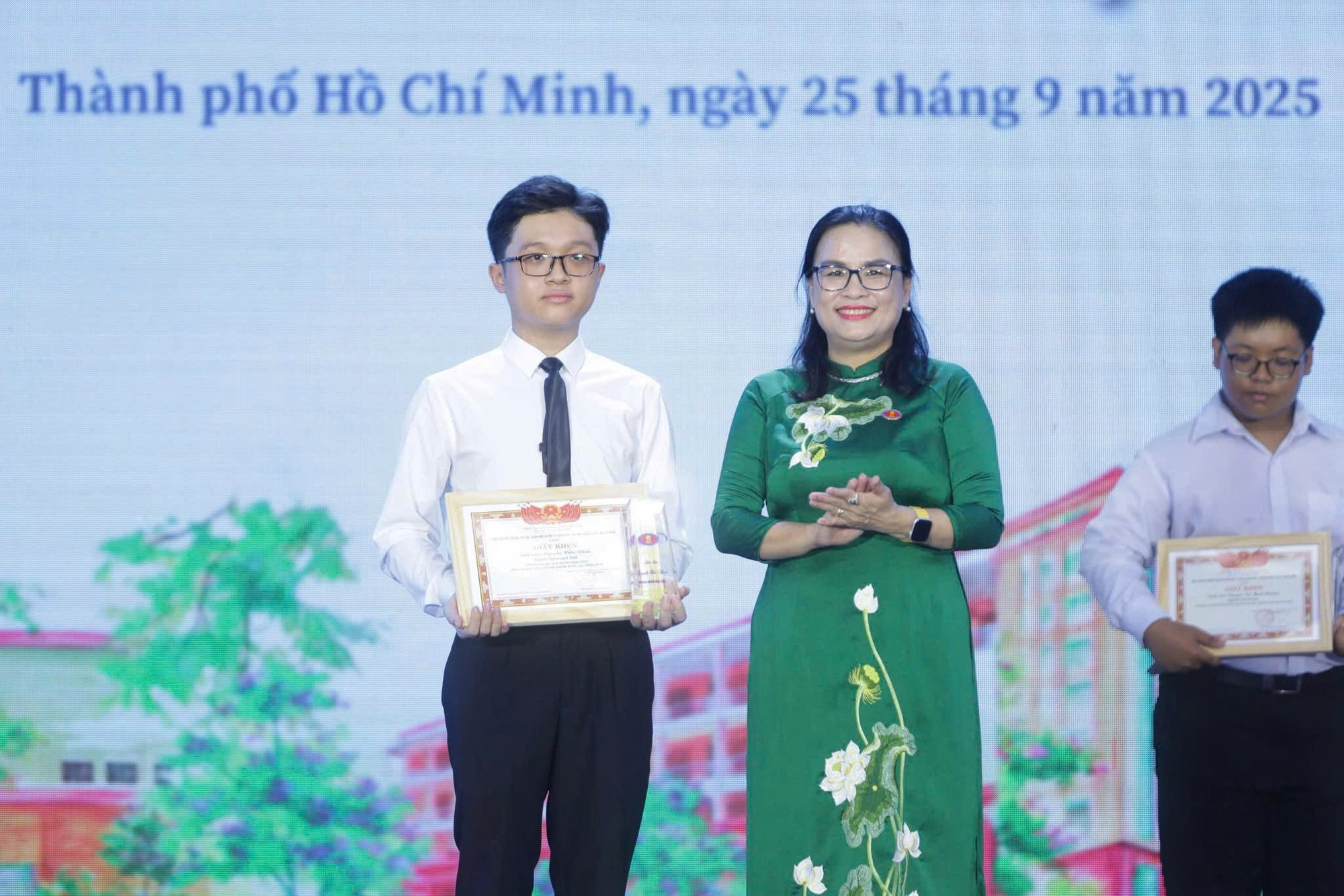 Nguyễn Hiếu Nhân vừa trở thành thủ khoa đầu vào theo phương thức đánh giá năng lực năm 2025 của Trường Đại học Khoa học xã hội và nhân văn (ĐHQG TP. Hồ Chí Minh). Ảnh: NVCC hn9.jpg