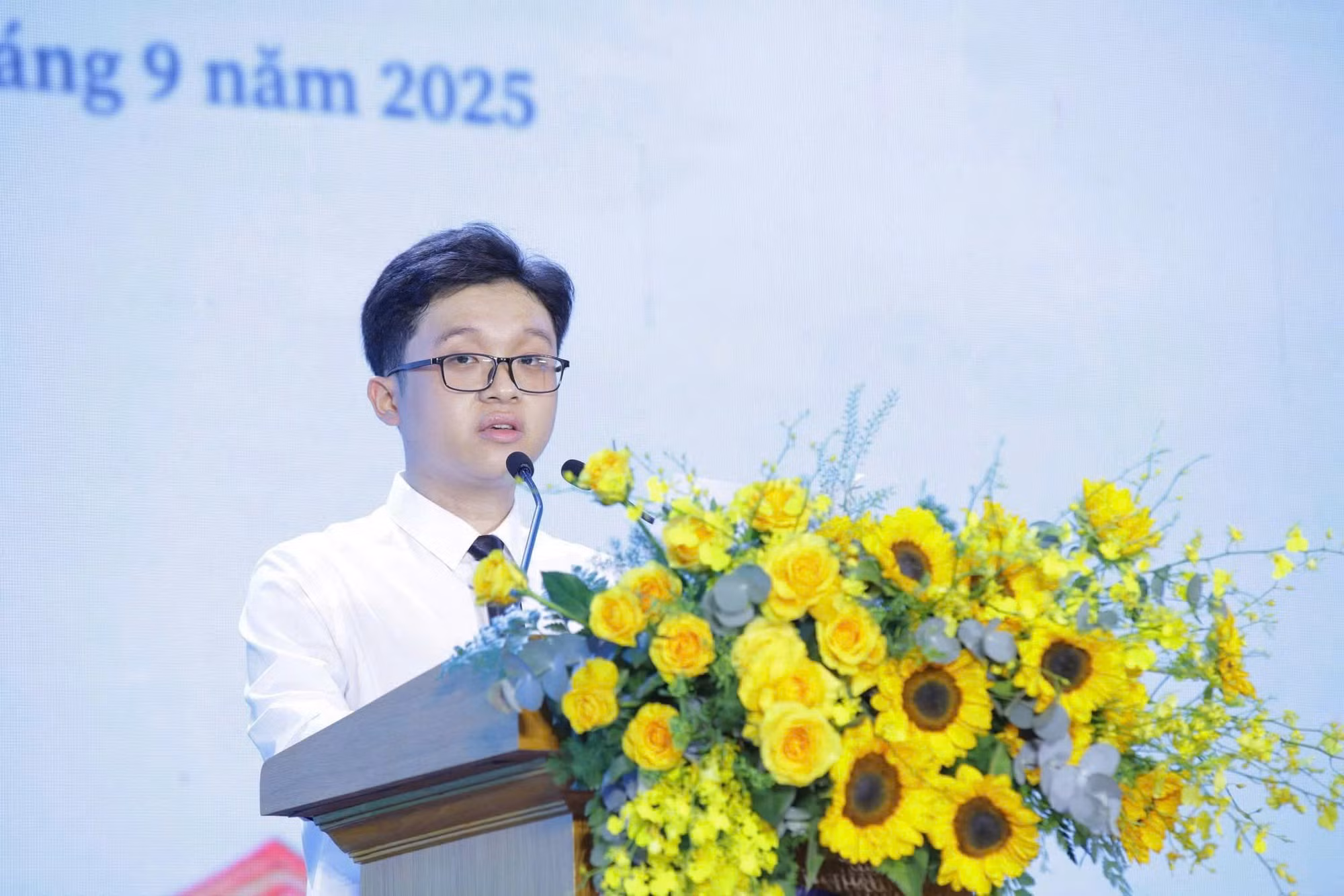 Chân dung thủ khoa đầu vào Trường Đại học Khoa học xã hội và nhân văn (ĐHQG TP. Hồ Chí Minh). Ảnh: NVCC