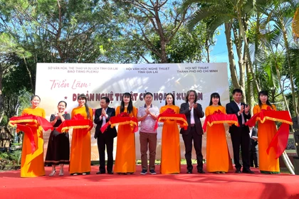 Gia Lai khai mạc 2 triển lãm nghệ thuật quy mô, đặc sắc