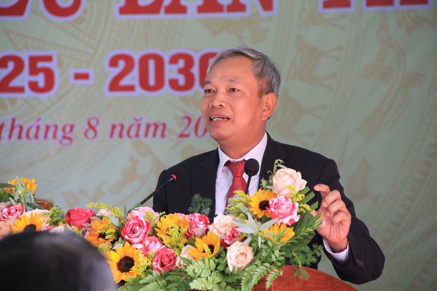 Đồng chí Đặng Vĩnh Sơn-Ủy viên Ban Thường vụ Tỉnh ủy, Trưởng Ban Nội chính Tỉnh ủy phát biểu chỉ đạo tại Đại hội. Ảnh: Hoàng Hoài Đồng chí Đặng Vĩnh Sơn-Ủy viên Ban Thường vụ Tỉnh ủy, Trưởng Ban Nội chính Tỉnh ủy phát biểu chỉ đạo tại Đại hội. Ảnh: Hoàng Hoài