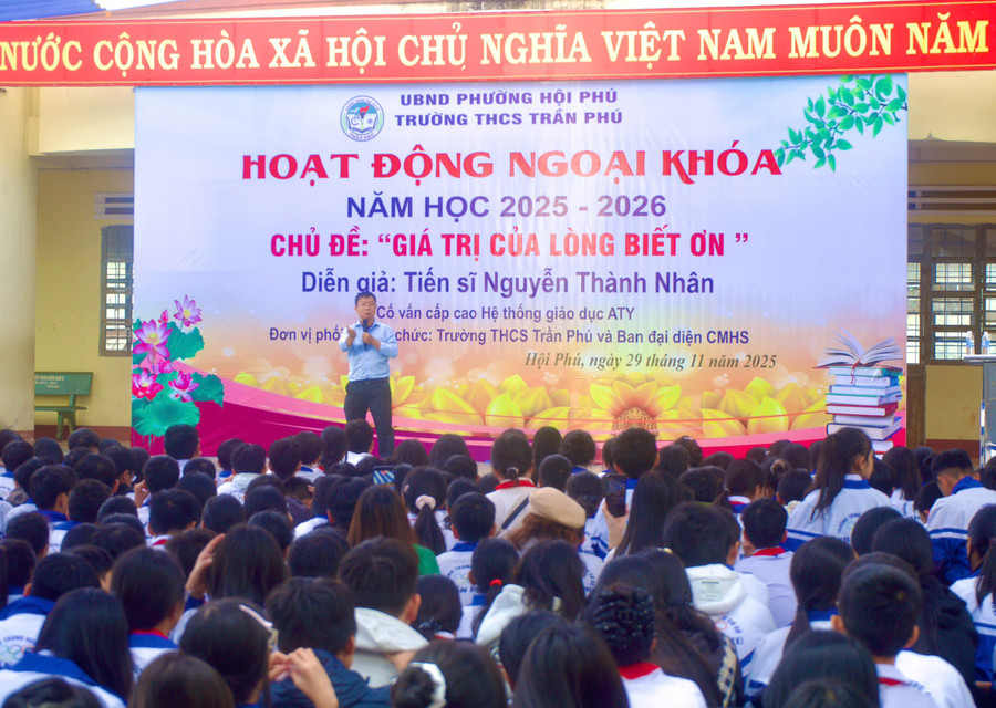 hoat-dong-ngoai-khoa-ve-long-biet-on.jpg