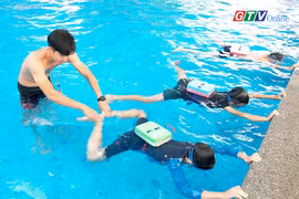 Học bơi an toàn khi hè về 