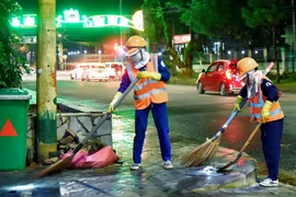 Lặng thầm tiếng chổi đêm vì "Cao nguyên xanh"