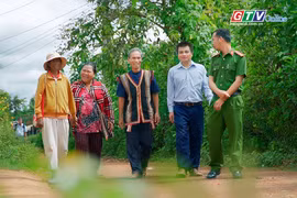 Góp sức xây dựng khối đại đoàn kết toàn dân