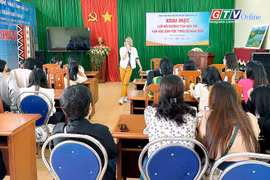 Mở lối văn chương cho người trẻ