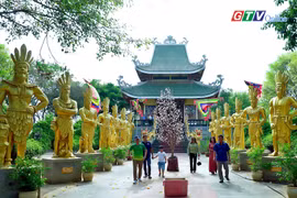 Người dân Gia Lai hướng về nguồn cội