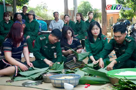 Ấm lòng người dân vùng biên 