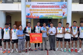 Krông Pa: Gần 150 vận động viên tham gia giải bóng chuyền truyền thống mừng Đảng, mừng xuân Giáp Thìn 2024