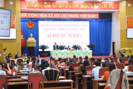 Ngày làm việc cuối kỳ họp thứ 13 HĐND tỉnh khóa XII: Thông qua 27 nghị quyết quan trọng